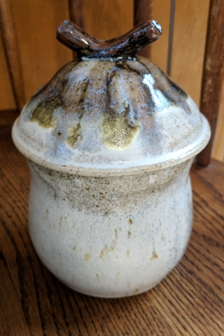 MK-CookieJar.jpg