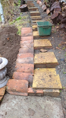 steps_retaining_wall.jpg