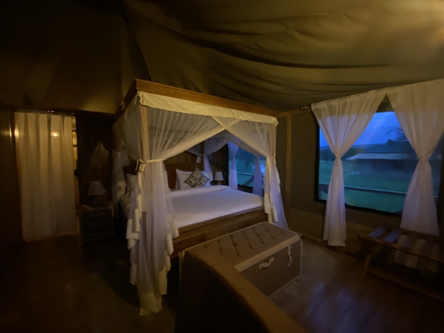 tent_inside.png