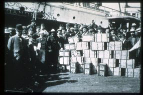 klondike_gold_in_seattle_2.jpg