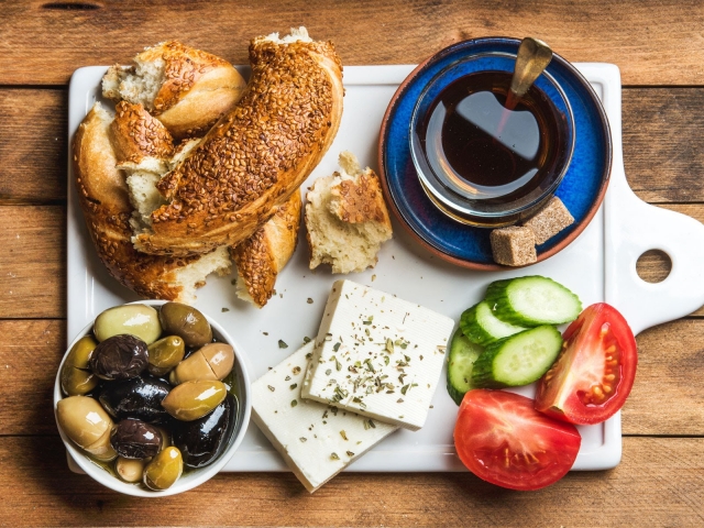 kahvalti-turkish-breakfast-2-FT-BLOG0817.jpg