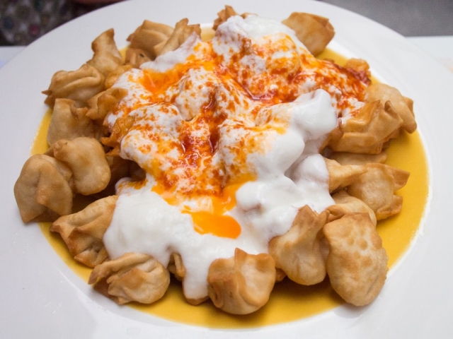 manti-vegetarian-food-turkey-933x700.jpg
