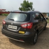 large_Car_0_0_0_0.JPG