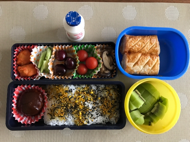 Lunch1.jpg