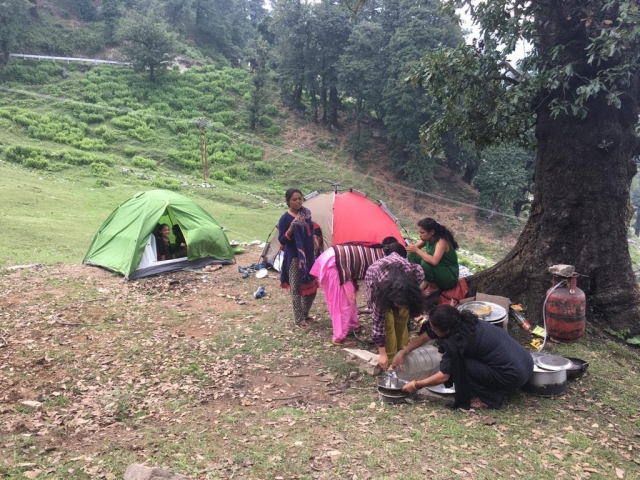 M3-trek_group2.jpg